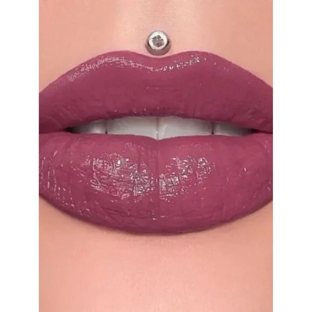 Jeffree Star Supreme Gloss -  Improper